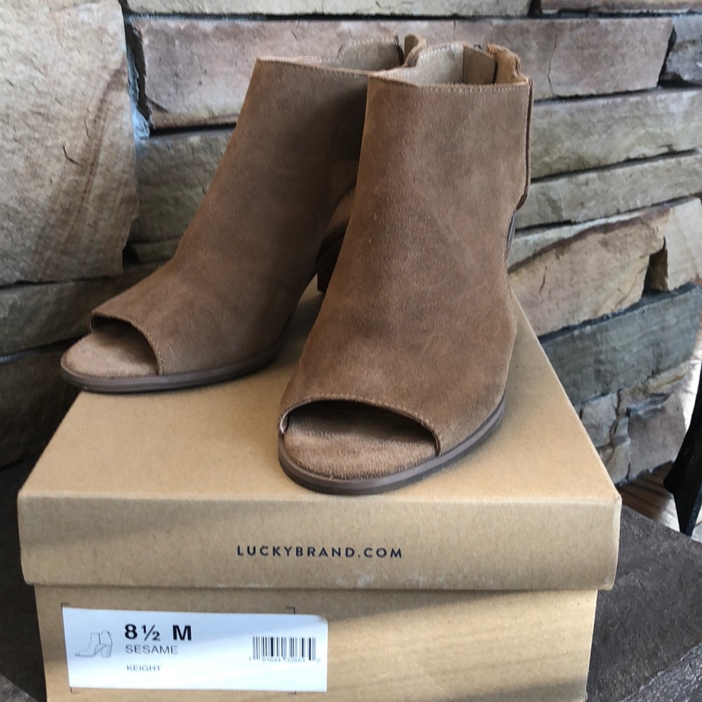 Lucky Brand, knight, sesame, size 8.5